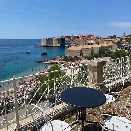 Onyx 3 & 4 Apartament *