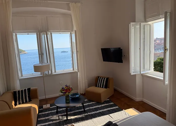 Onyx 2 & 4 Appartamento *